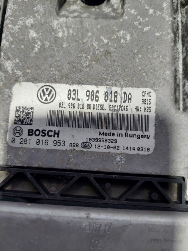 ECU Calculator motor Skoda Octavia 2.0TDI 03L906018DA 0281016953 EDC17C46