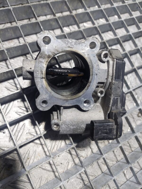 Clapeta accelerație Opel Astra J 1.6 Cdti B16DTH cod 55570009DB