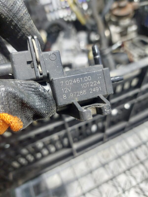 Electrovalva Opel Astra J 2012 cod 70246100  8972882491