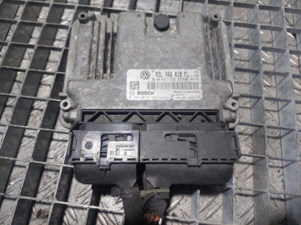ECU Calculator motor Seat Altea 2.0TDI 03L906018FL 0281017156 EDC17C46