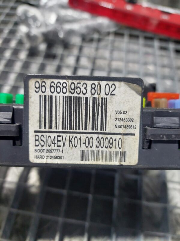 Panou sigurante BSI Citroen Berlingo cod 9666895380 02 K01-00