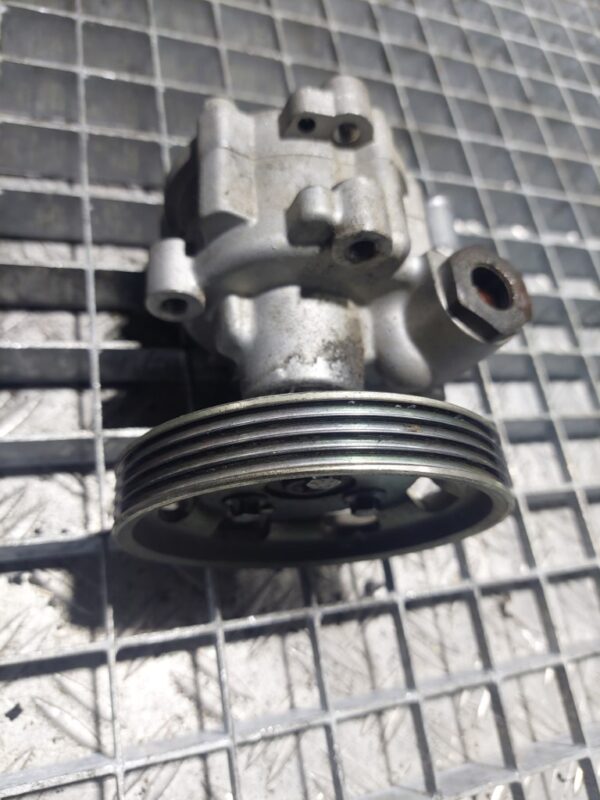 Pompa servodirectie Dacia Renault cod 491101451R 1.2 BNZ D4F732