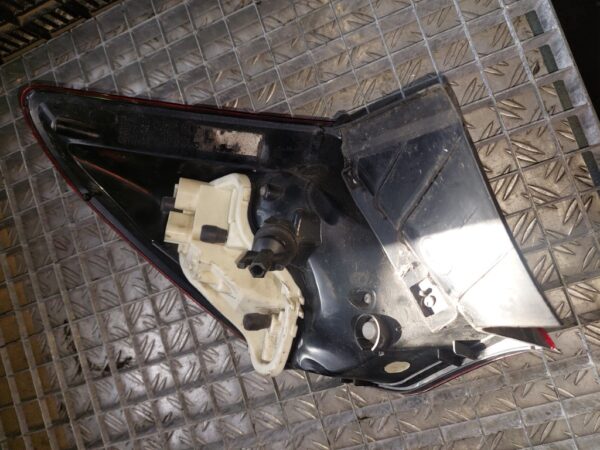Stop dreapta pe aripa Opel Astra J an 2011  Hatchback