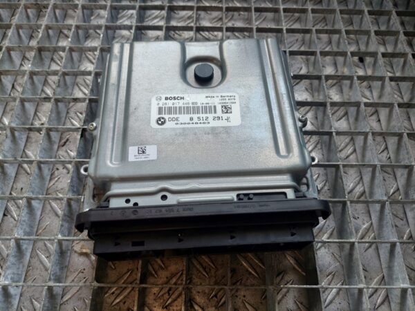 Calculator motor ECU BMW Seria 3 cod 0281017446 DDE8512291-01