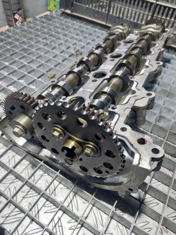 Semi chiulasa cu axe came Renault KOLEOS  2.0 DCI cod 8200539196
