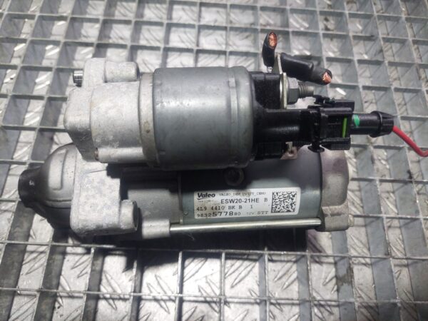 Electromotor 1.5 Bluehdi YH01 YHY Peugeot Citroen Opel cod 9832577880