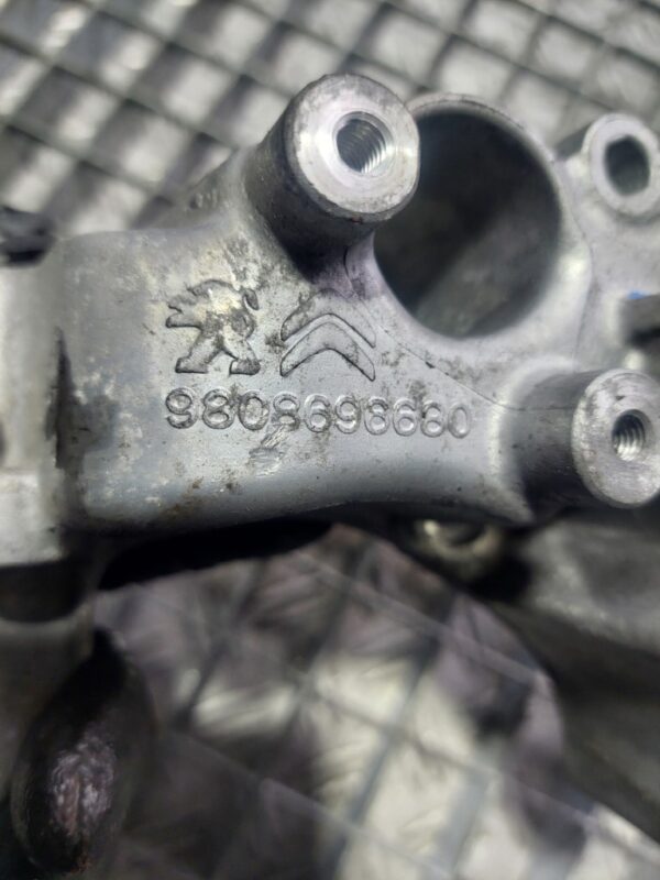 Suport alternator Peugeot Citroen cod 9808696680 1.5 blueHDI euro 6