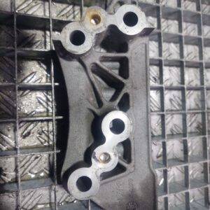Suport motor Peugeot Citroen cod 9811186980 1.5 Bluehdi euro 6 YHY Suport motor Peugeot Citroen cod 9811186980 1.5 Bluehdi euro 6 YHY