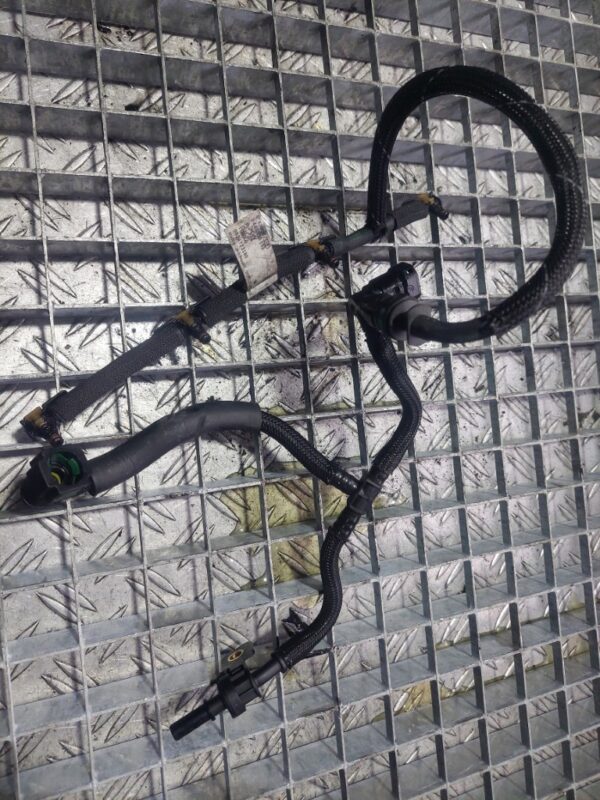 Rampa retur injectoare 1.5 Bluehdi YH01 YHY Peugeot Citroen cod 9824723180