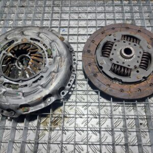 Set ambreiaj 2.2 Bluehdi peugeot boxer citroen jumper cod 9805856680 Set ambreiaj 2.2 Bluehdi peugeot boxer citroen jumper cod 9805856680