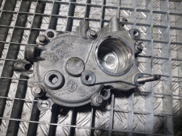 Reductor pompa injectie Peugeot 508 Cod 9674992180 euro 6