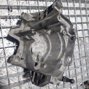Suport filtru combustibil cod 9804498180 2.0 Bluehdi AH01 Peugeot 508 Suport filtru combustibil cod 9804498180 2.0 Bluehdi AH01 Peugeot 508