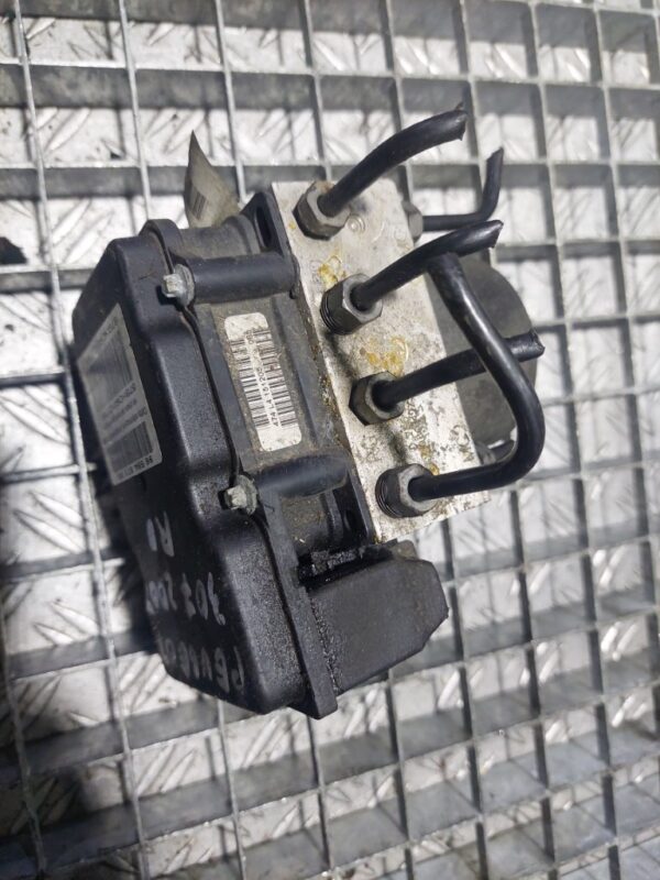 Unitate abs cod 9659457180 Peugeot 307 1.6hdi cod motor 9HZ 9HU 9HX