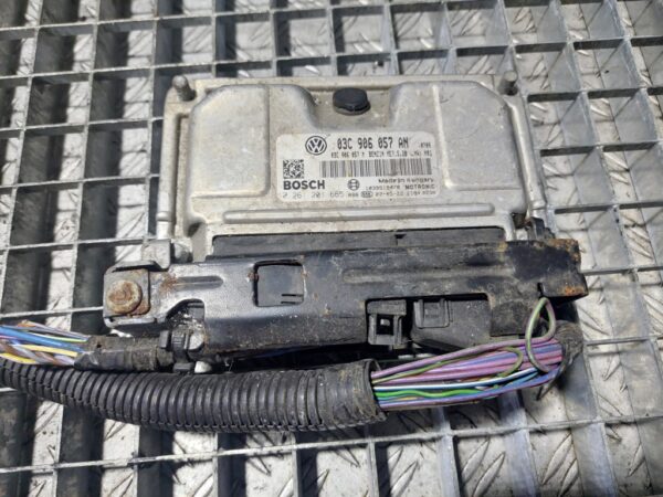 ECU Calculator motor Skoda Roomster 1.6 cod 03C906057AN 0261201665 ME7.5.20