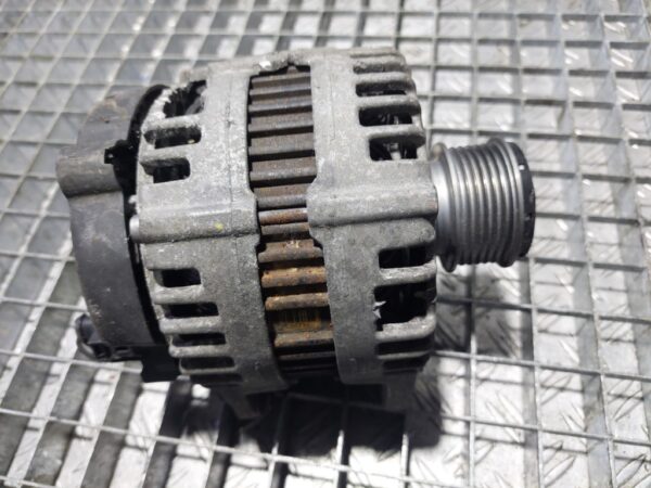 Alternator Volkswagen Seat Skoda 2.0 tdi euro 5 cod 03G903023
