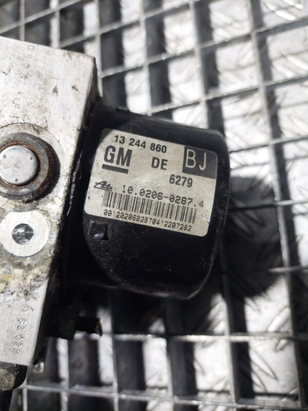 Unitate control ABS cod 13244860  Opel Astra H GTC 1.7 CDTI  A17DTJ