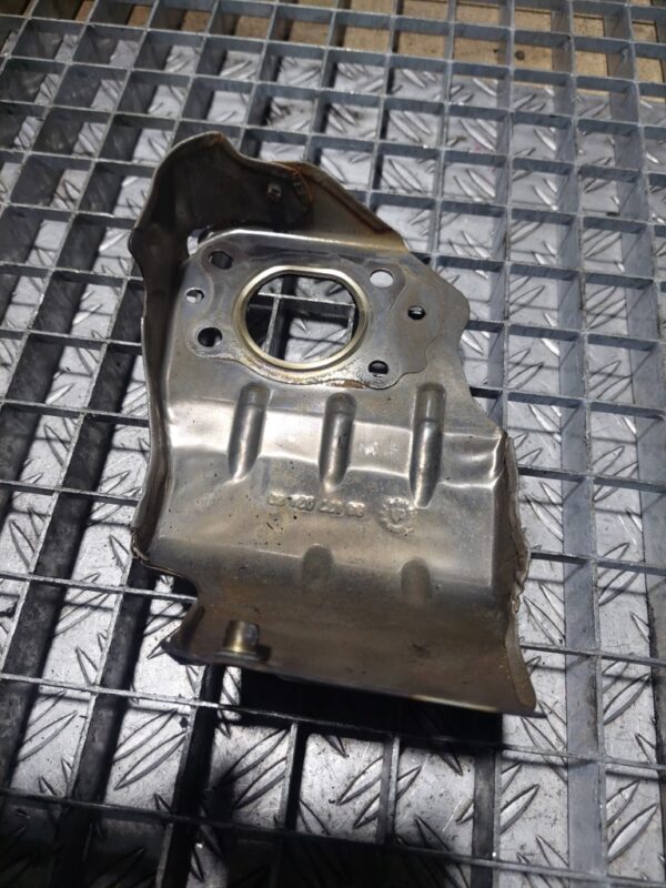 Protectie termica Peugeot Citroen cod 9817792480 cod motor HNY HN05