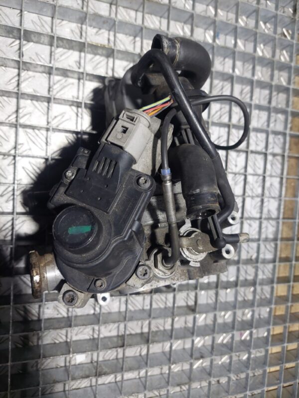 Racitor gaze cu EGR Audi A6 2010 3.0 TDI cod motor CDY CDYA cod 059131515R