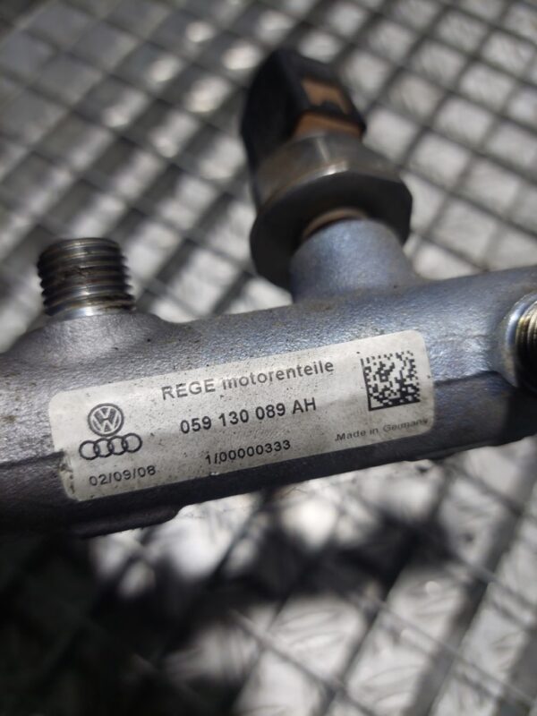 Rampa injectie cu regulator Audi A6 Q7 A5 A8 3.0 TDI cod 059130089AH Euro 5