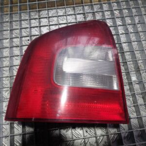 Stop stanga complet cu soclu cod 275901AH4 Skoda Octavia 2 [facelift] [2008 - 2013]