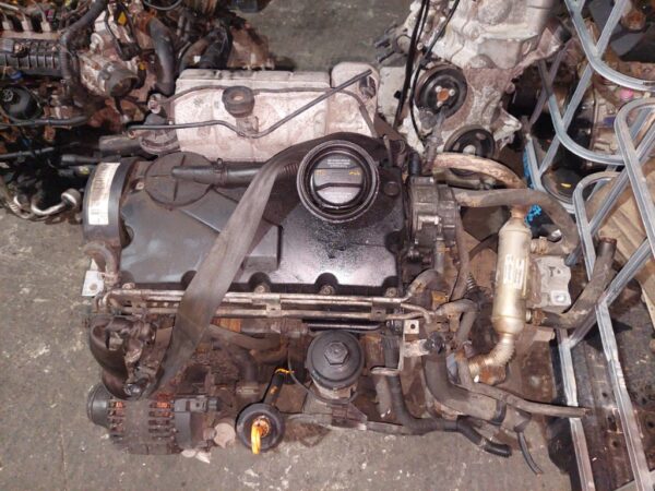 Cutie viteze 2.0 SDI Vokswagen Skoda cod 02T301103A