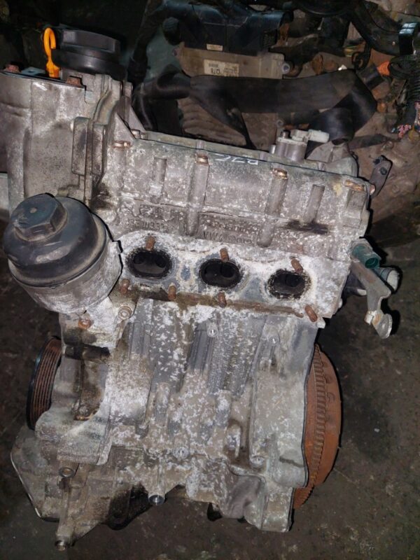 Motor Volkswagen Polo 9N Skoda Fabia 2 1.2 12v an 2008 cod motor BZG