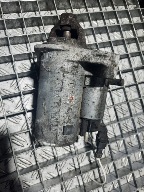 Electromotor cod 9671530880-03 Peugeot 208 Citroen C3 1.0L 50KW cod motor ZM01