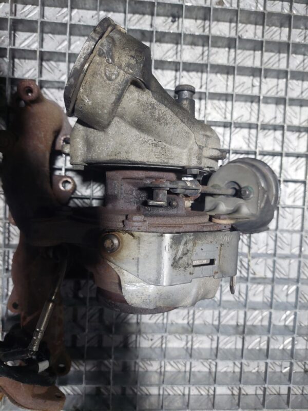 Turbina Skoda Octavia 2 Volkswagen Golf 5 Touran 2.0TDI 170CP BMN cod 03G253010A