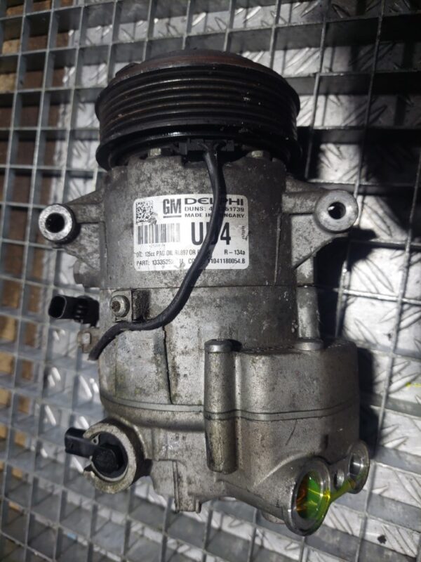 Compresor clima Opel Astra J Coupe GTC cod 13335252 UD4 2.0 TDCI A20DTH