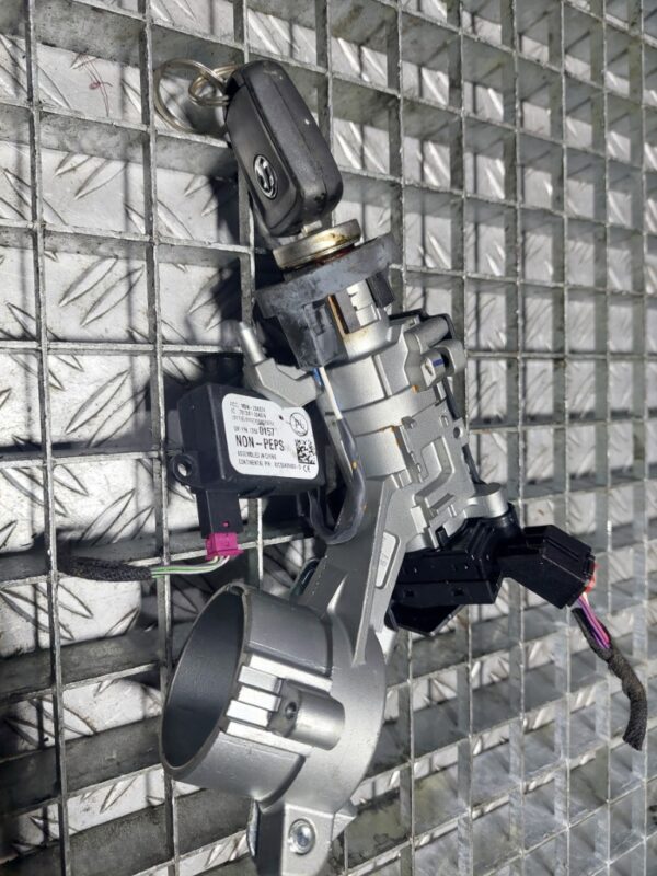 Contact cu cheie Opel Astra J Corsa E Zafira C cod 13383062 4121694