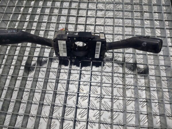 Bloc manete semnalizare stergator parbriz Skoda Volkswagen cod k0301202012