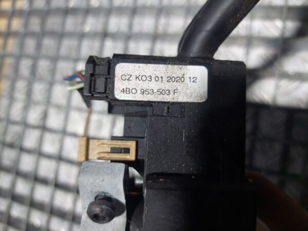 Bloc manete semnalizare stergator parbriz Skoda Volkswagen cod k0301202012