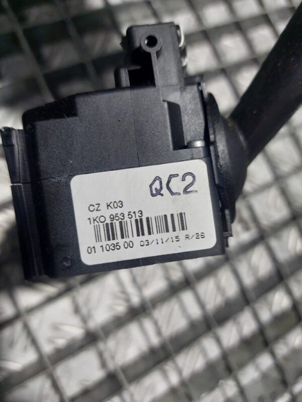 Maneta bloc lumini Volkswagen Skoda Audi cod 1K0953513 QC-2