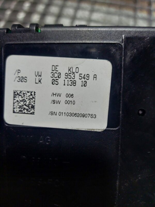 20250122_173354-rotated-1.jpg Calculator coloana directie volkswagen cod 3co953549a