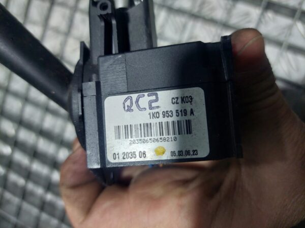 Maneta Stergator Volkswagen Seat Skoda cod 1K0953519A QC2