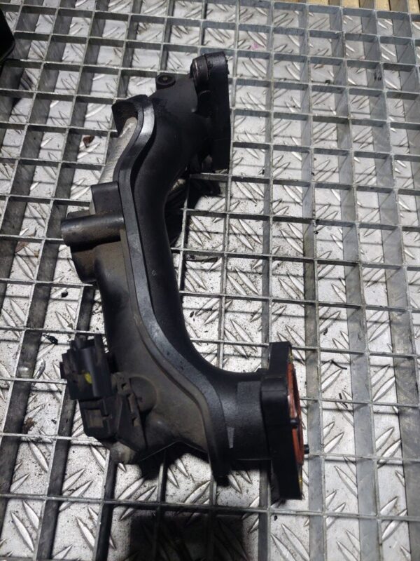 20250128_190327-rotated-1.jpg Furtun Intercooler Turbo Peugeot 508 308 cod 9674942380