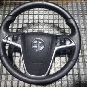 Volan cu comenzi si airbag Opel Astra J cod 13351028