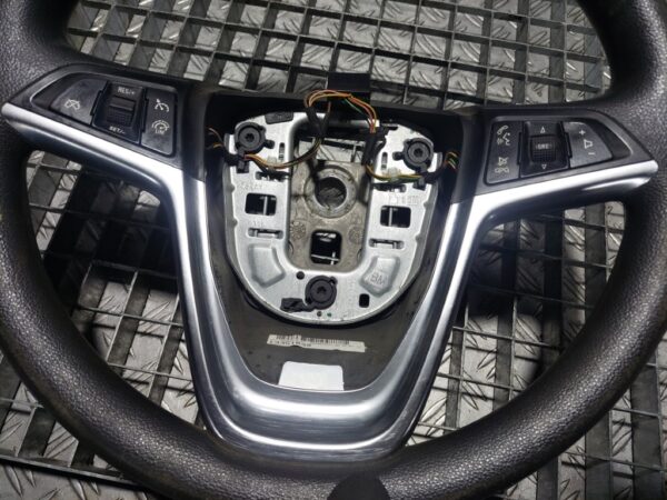 Comenzi Volan Opel Astra J Zafira C cod 13351039