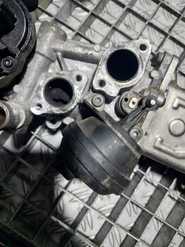 Racitor de gaze cu egr Volkswagen Audi Skoda Seat 2.0 TDI cod 03l131512dq