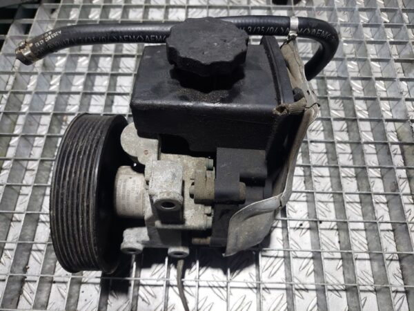 Pompa servodirectie Mercedes C class E class 2.0 tdi cod 0034664001