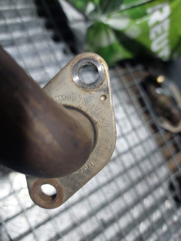 20250203_185400-rotated-1.jpg Conducta gaze EGR Volkswagen 1.9 TDi T5 cod 038131521BD