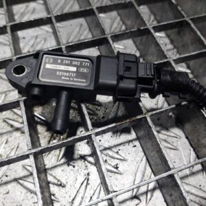 Senzor presiune gaze Opel Zafira Suzuki Fiat 1.9 CDTI cod 0281002771