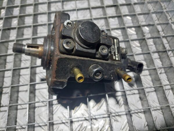 Pompa inalta presiune Chevrolet Opel 2.0 tdi cod 0445010142 / 96440341