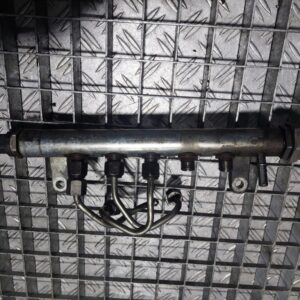 Rampa injectoare cu senzor Peugeot 508  Range Rover 2.2 HDI cod 9670890580