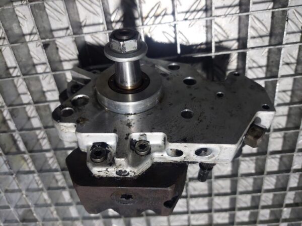Pompa inalta Renault Megane Laguna Trafic 1.9 DCi cod 0445010075 / 8200456693
