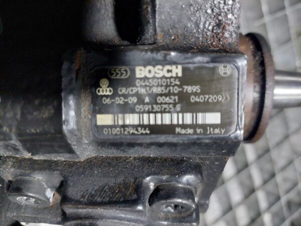 Pompa de inalta presiune Audi A4 A6 Q7 Touareg 2.7 3.0 TDi cod 059130755S / 0445010154