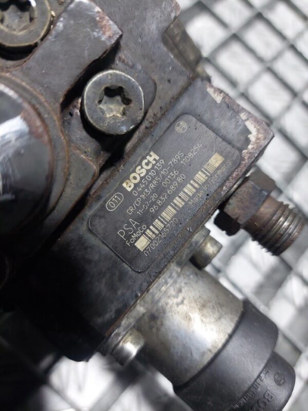 Pompa injectie / inalte Land Rover Ford Jaguar 2.2 D cod 9683268980 / 0445010139