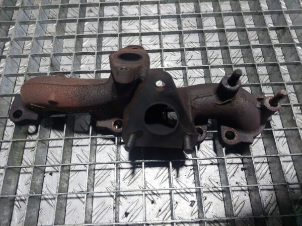 Galerie evacuare Audi A4 A5 A6 Q5 2.0 tdi cod 03L253033