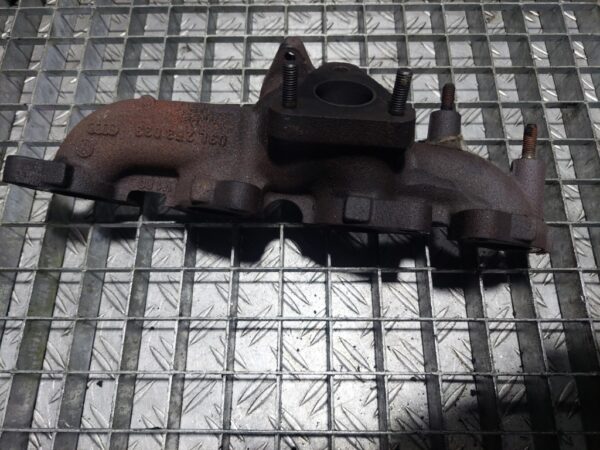 Galerie evacuare Audi A4 A5 A6 Q5 2.0 tdi cod 03L253033
