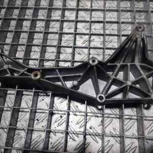 Suport racitor gaze Audi A6 A4 A5 Seat Exeo 2.0Tdi cod 03L131159